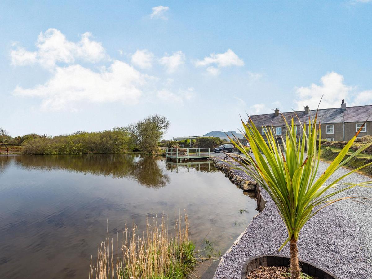 2 Sea View Cottage Pwllheli Eksteriør billede